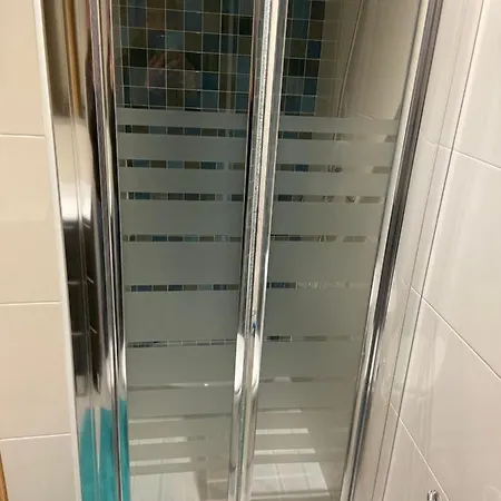 Piso Avenida 49 Apartamento